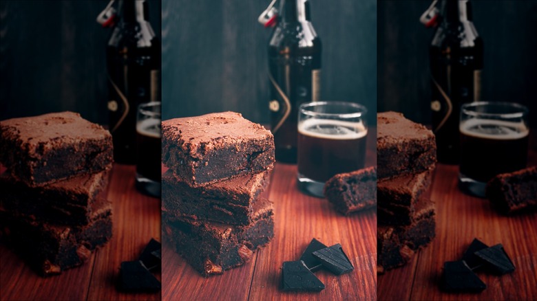 Dark beer with brownies