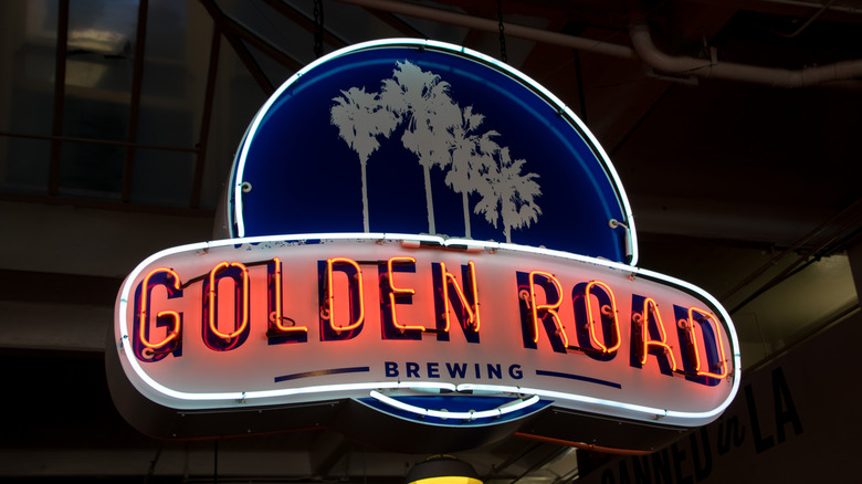 golden road brewing neon sign