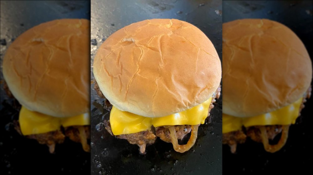 Oklahoma: Cheese Burger at Nic's Grill