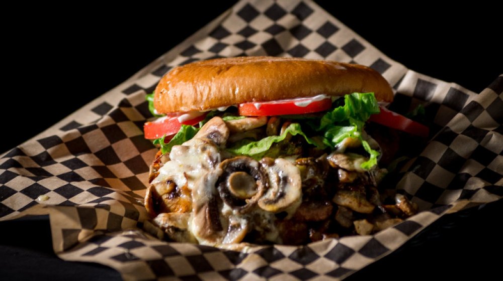 Oregon: The Alternator at Junkyard Extreme Burgers & Brats