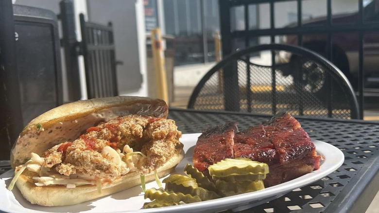 Joe's crab po boy with pickles