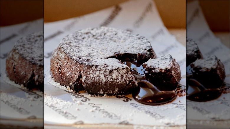 Domino's chocolate lava cakes