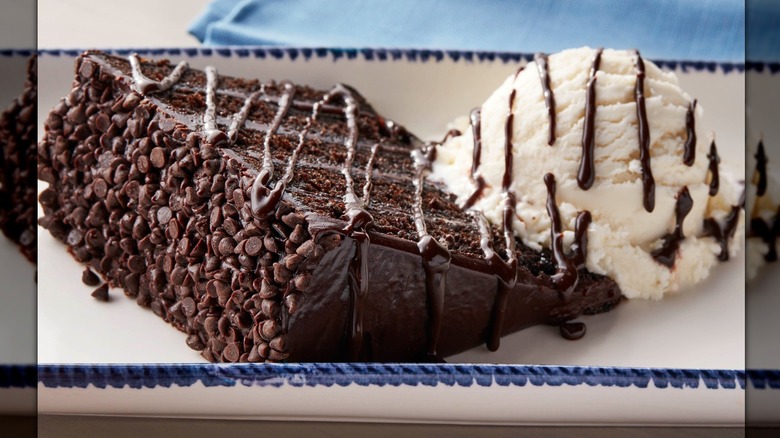 Chocolate Wave cake Red Lobster