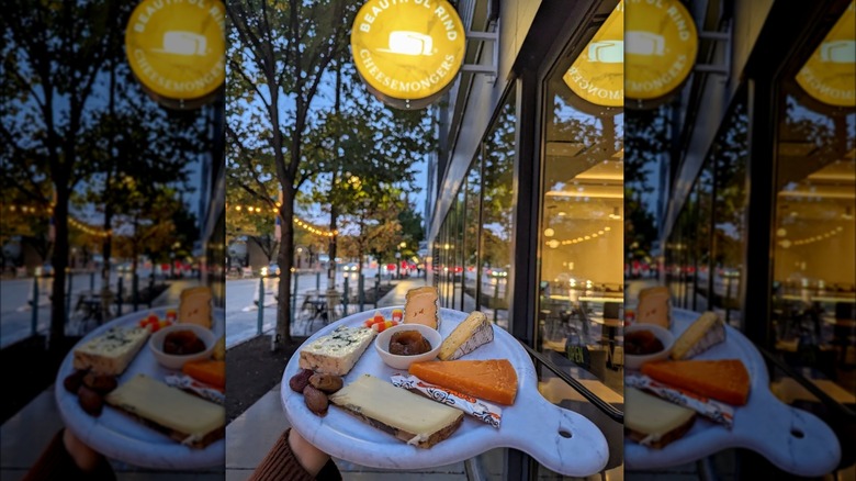 cheese platter from Beautiufl Rind 