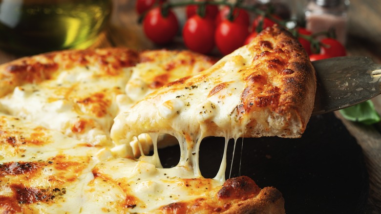 The Best Cheeses For Pizza Ranked