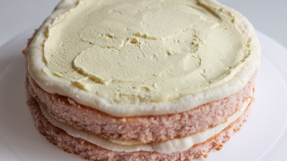 classic pink champagne cake assembly