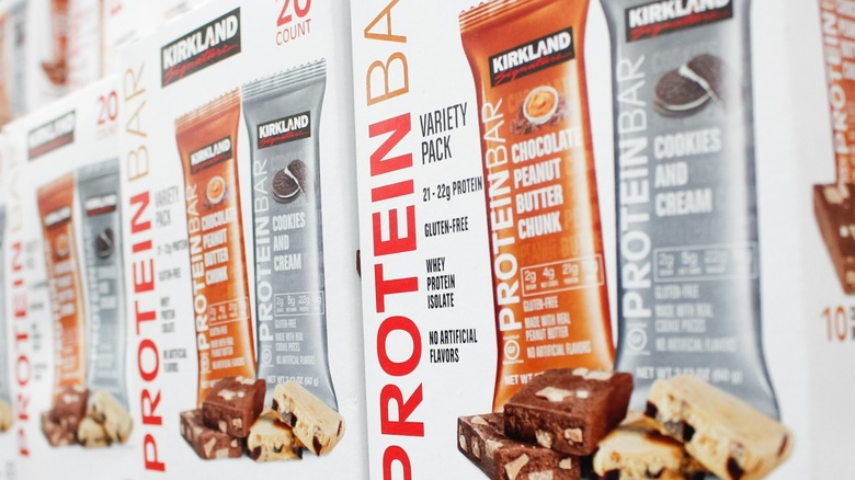 protein bar display