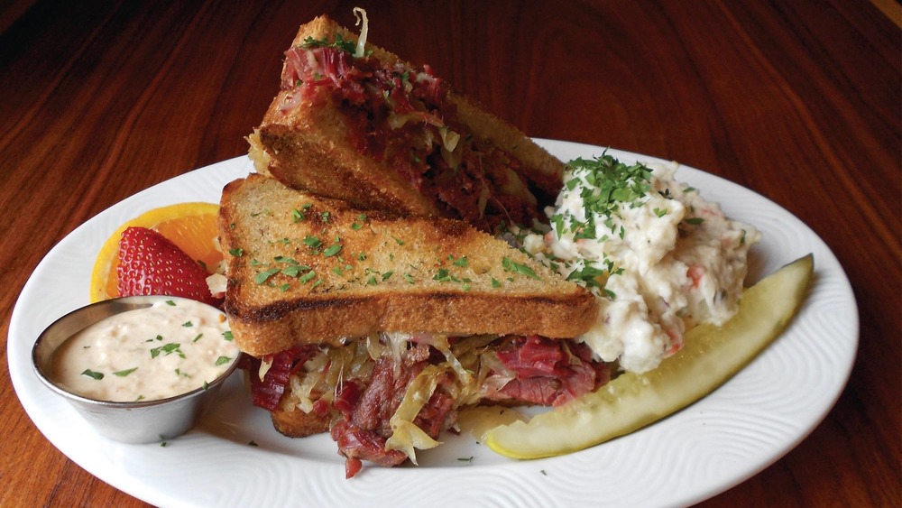 Sandwich at Lucky's Cafe restaurant in Ohio