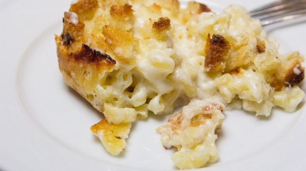 Favorite creamy macaroni and cheese