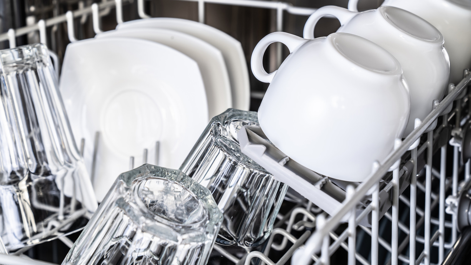 Add stainless steel to the kitchen with Sabatier's Dish Rack