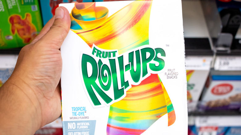 Fruit Roll-Ups box