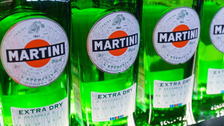 Martini Rossi Extra Dry vermouth