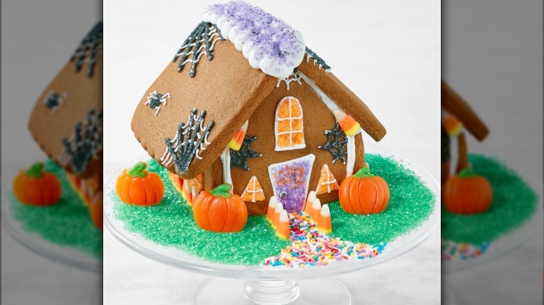 Williams Sonoma gingerbread house