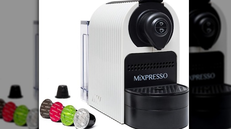 Mixpresso Espresso machine and pods