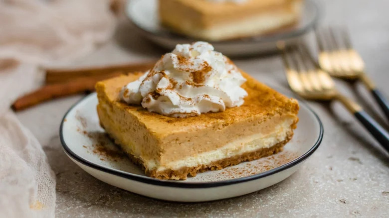 A pumpkin cheesecake bar