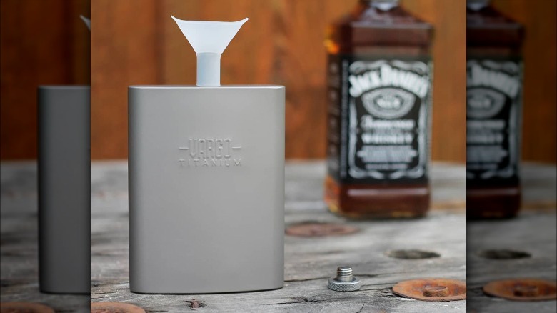 Vargo Titanium Funnel Flask