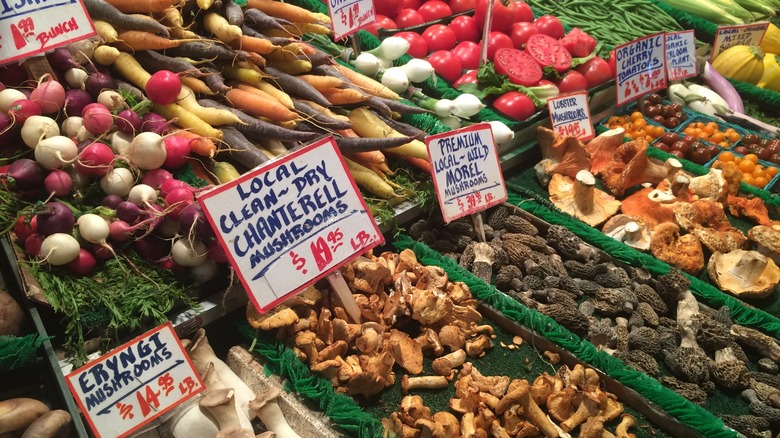 fresh produce at Pike Place market