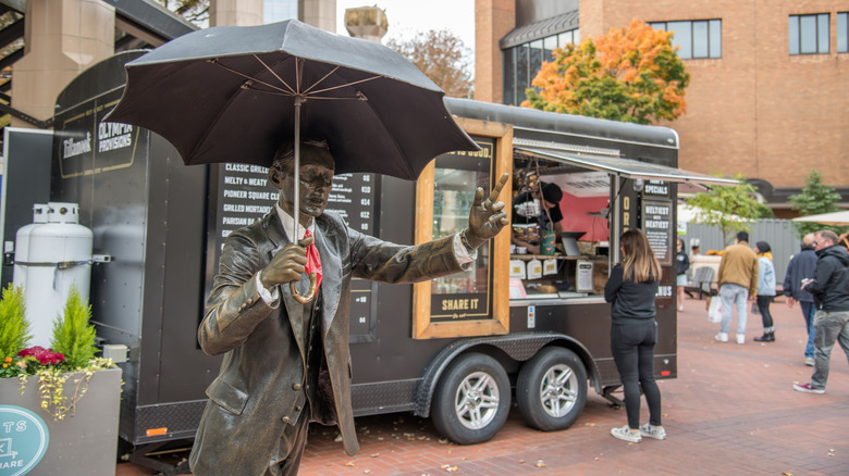 Portland Oregon Food Truck 