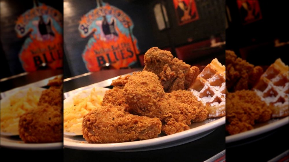 Connecticut: Black-Eyed Sally's Southern Kitchen & Bar's fried chicken