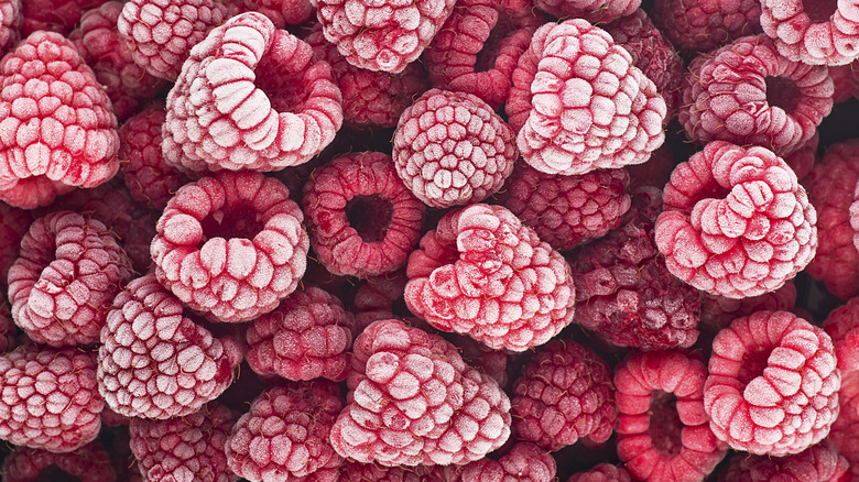 Frozen raspberries 