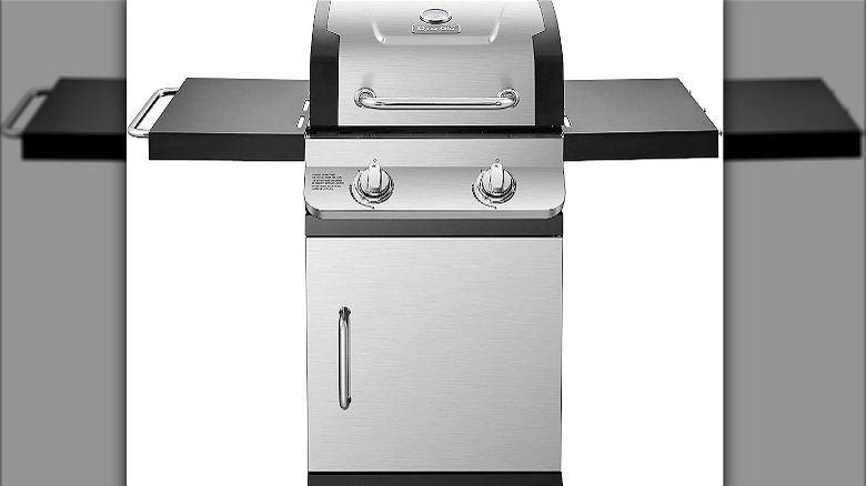 Dyna-Glo natural gas grill 