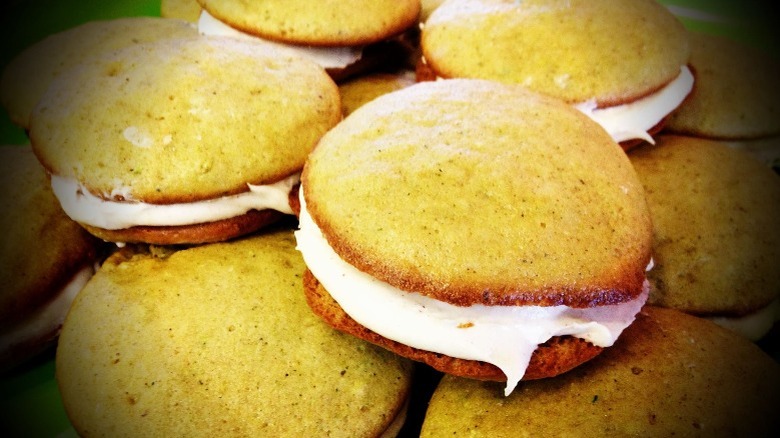 pile of Zucchini Sandwich Cookies 