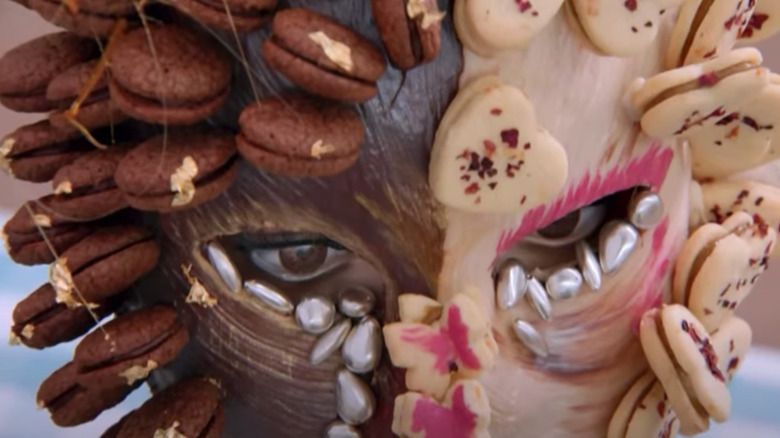 Cookie mask on season 10 of GBBO