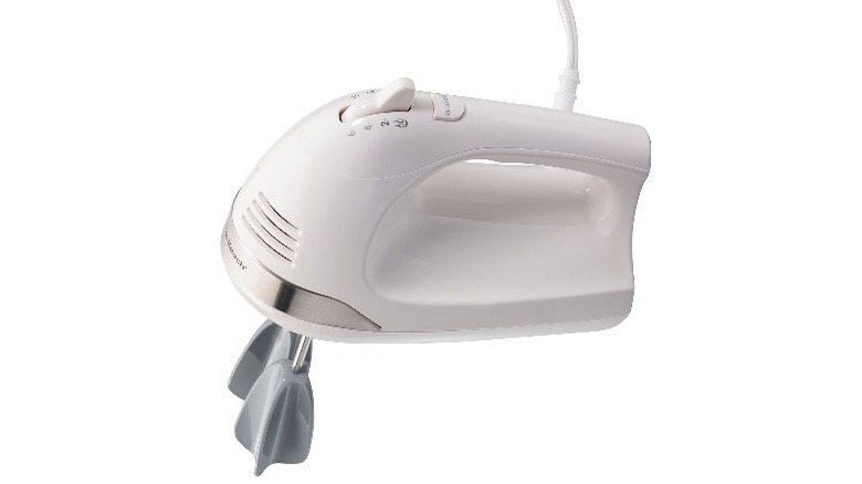 Hamilton beach hand mixer