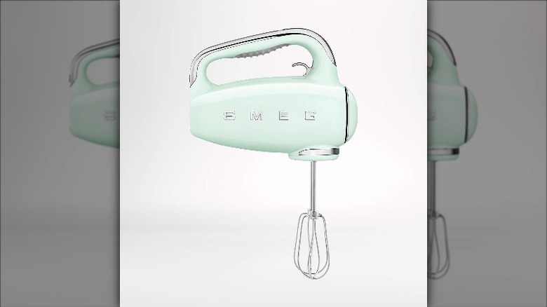 Pastel green Smeg hand mixer