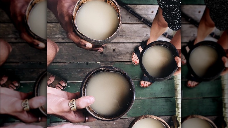 kava cups