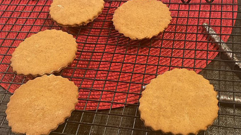 Moravian Molasses Cookies