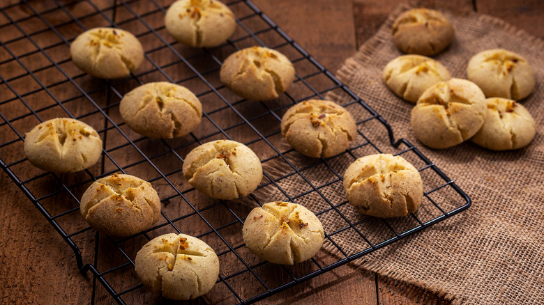 Nankhatai Indian Shortbread Cookies