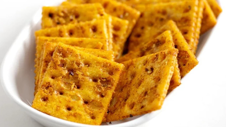 Saltine crackers coated with a spicy seasoning.