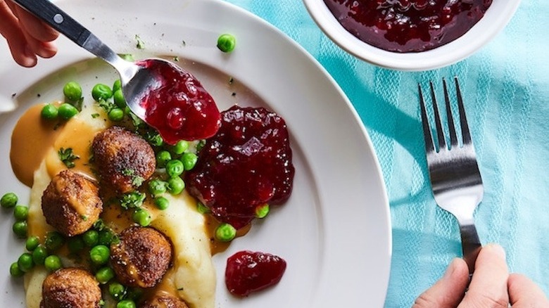 Lingonberry jam with meatballs