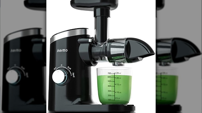 black aeitto juicer