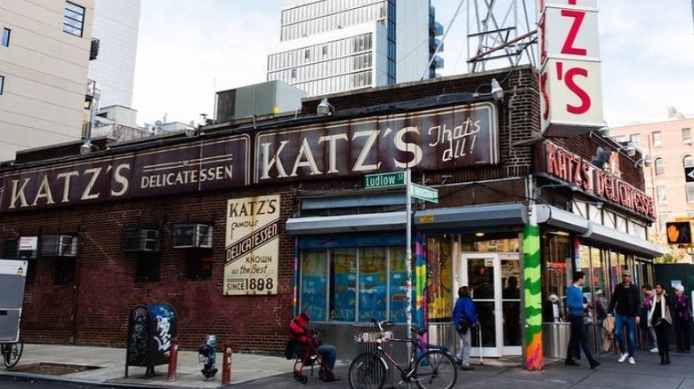 Katz's Delicatessen exterior