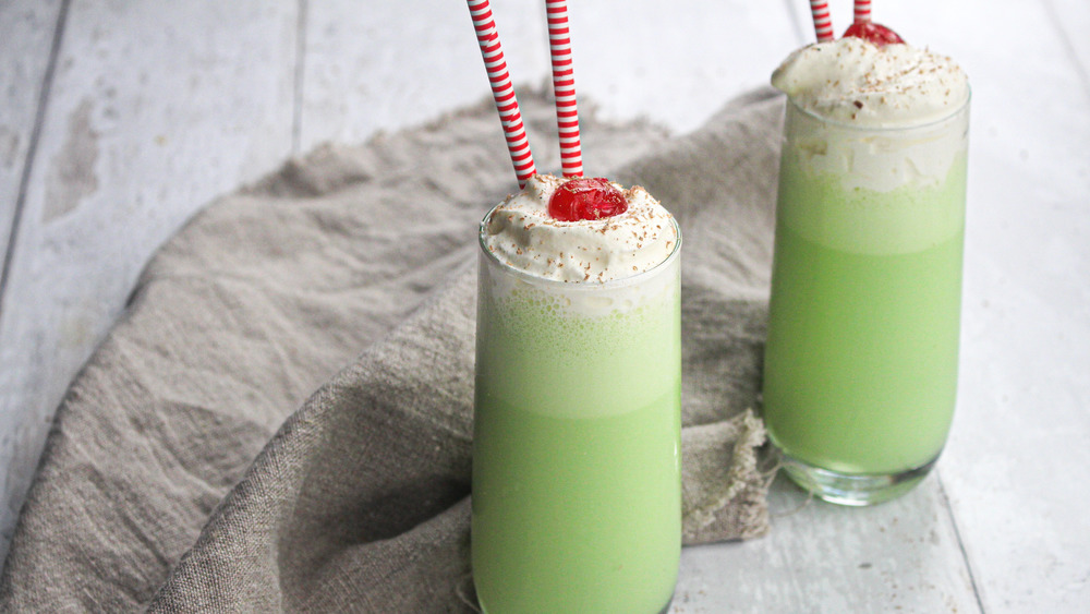 McDonald's Shamrock Shake copycat recipe served