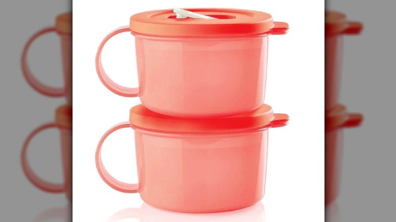 Tupperware crystalwave plus soup mugs