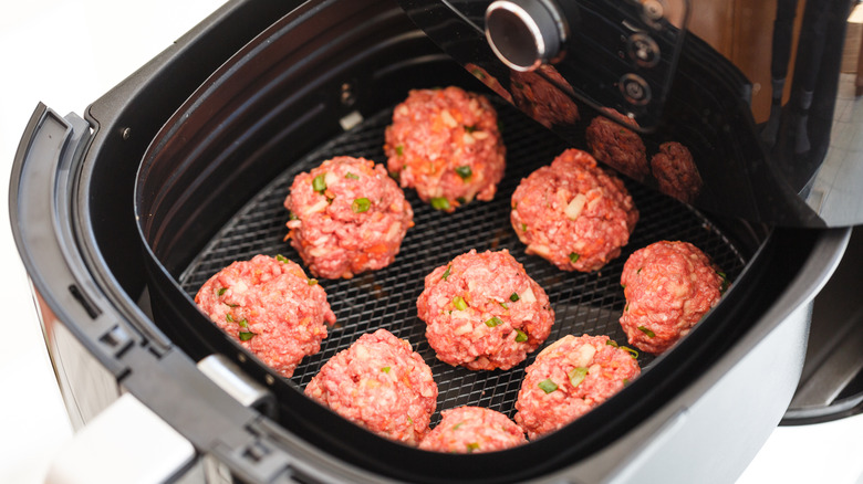 Meatballs in an air fryer 