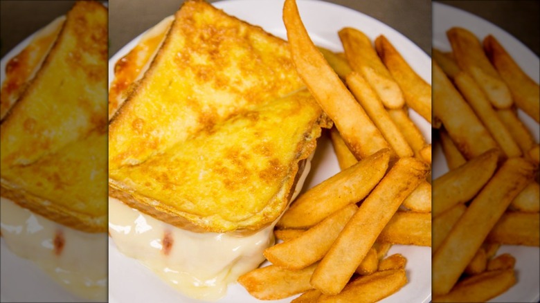 Monte Cristo and fries
