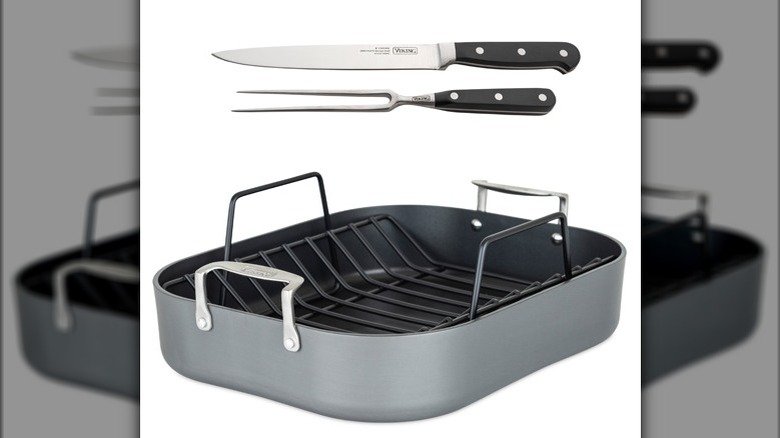 nonstick roasting pan and knives