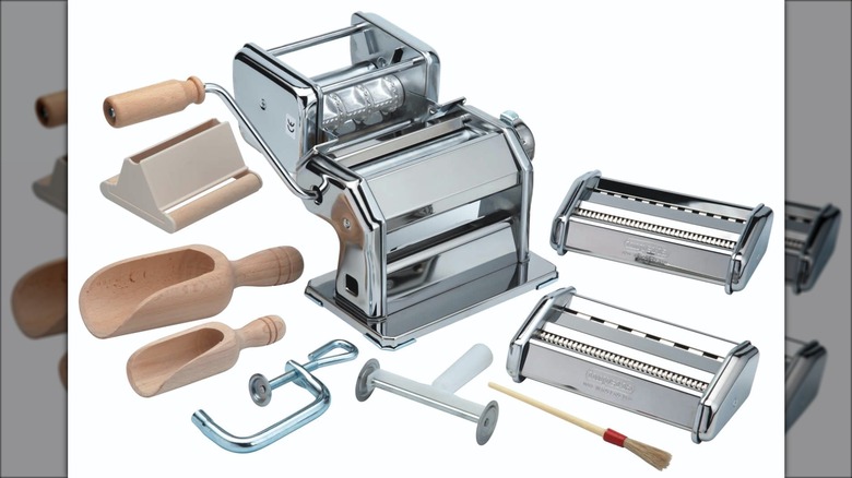 Imperia deluxe 11-piece pasta maker