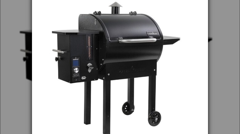 Camp Chef SmokePro DLX grill