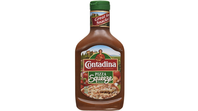 Bottle of Contadina pizza sauce