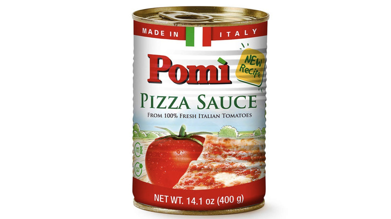 can of Pomi pizza sauce