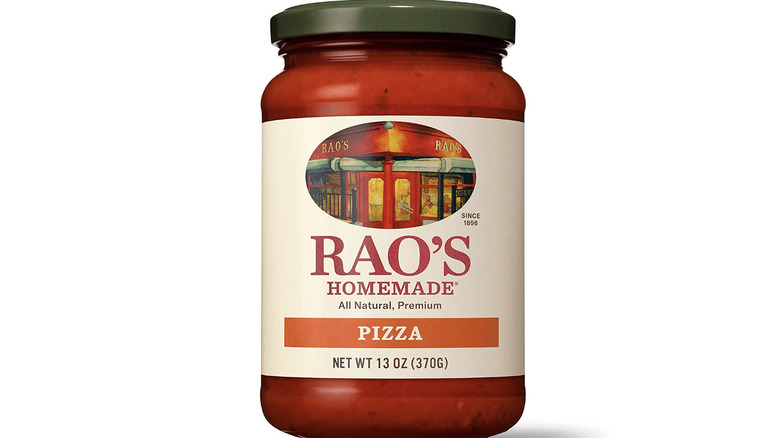 jar of Rao's homemade pizza sauce