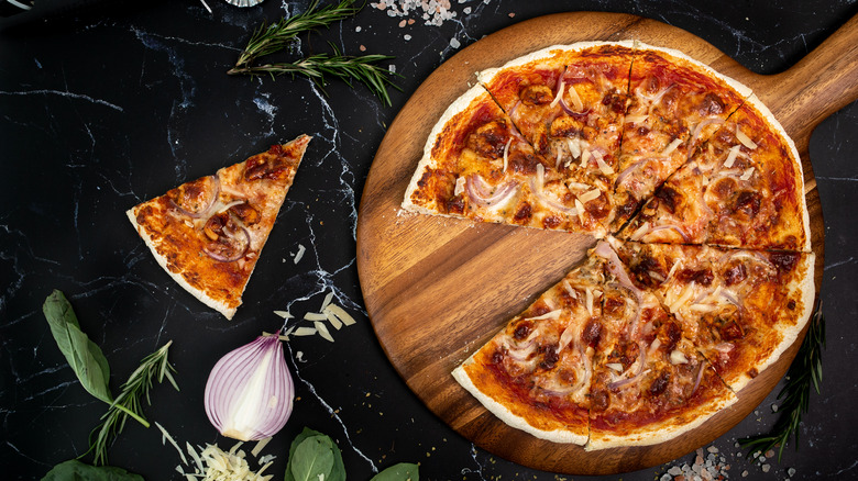 The Best Pizza Topping For You According To Your Zodiac Sign