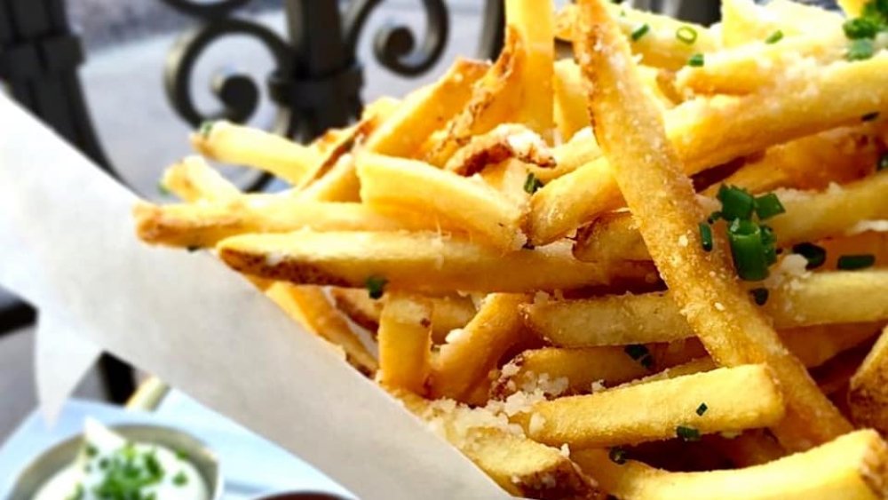 truffle and parm fries 