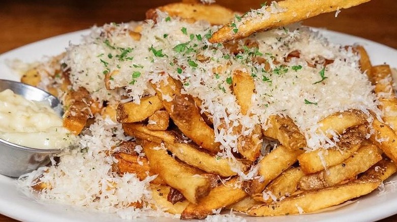 Parmesan fries DMK Burger Bar