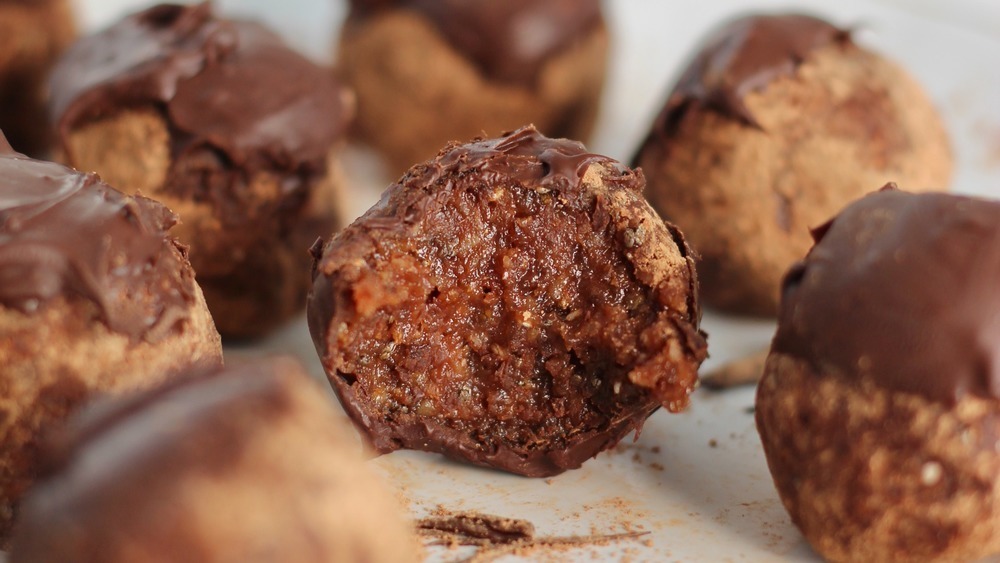 no-bake energy bites